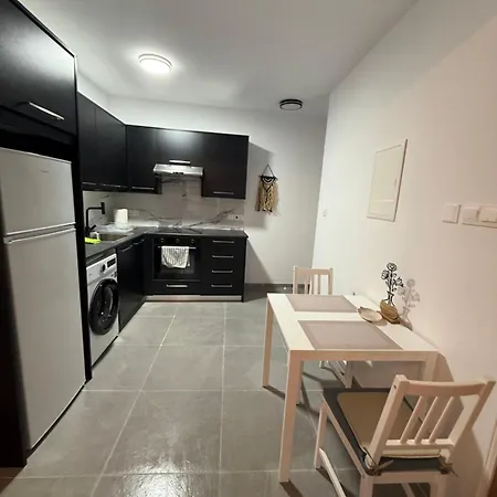 Apartment Cozy Larnaca